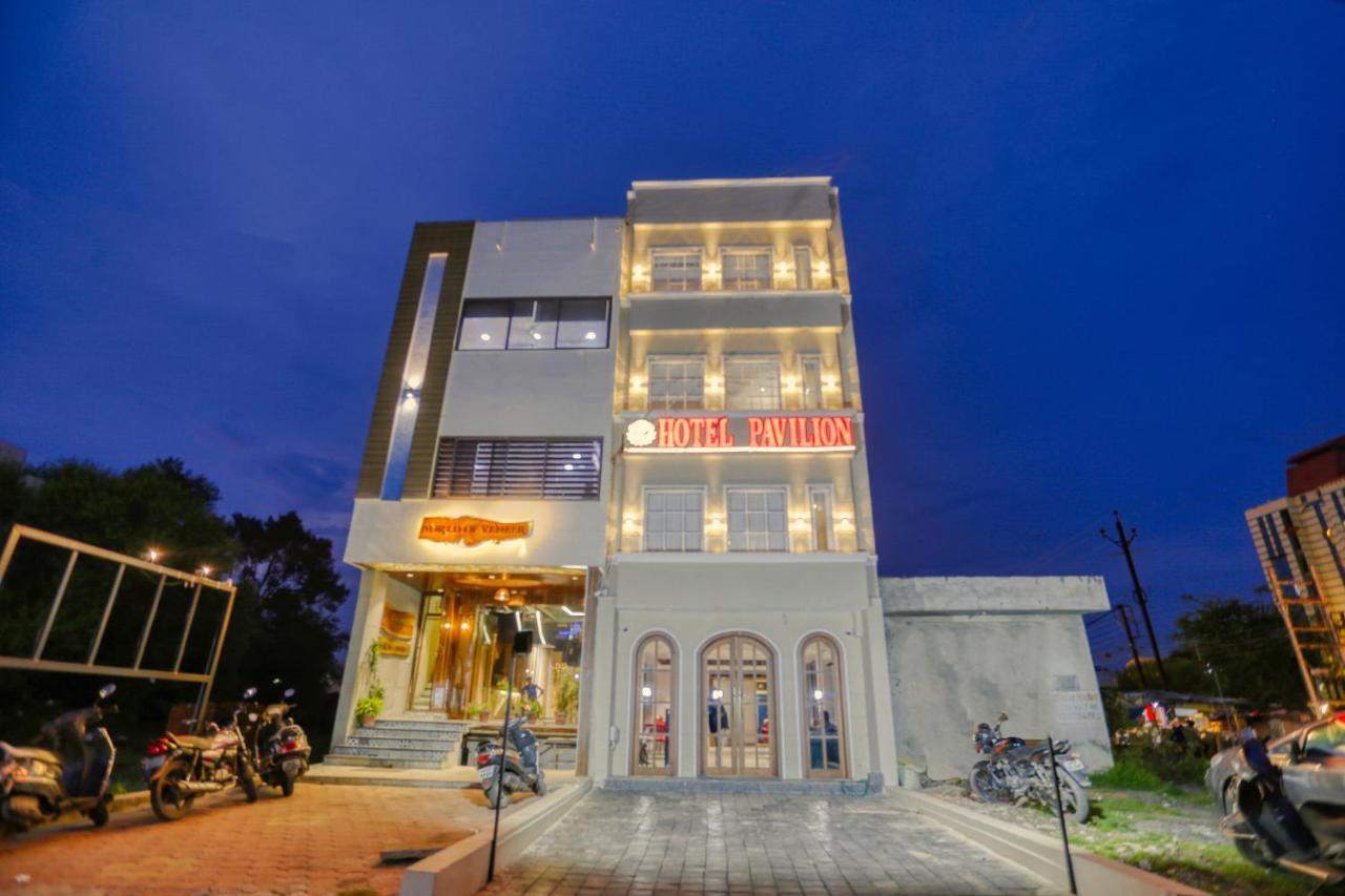 Hotel Pavilion Indore Exterior photo